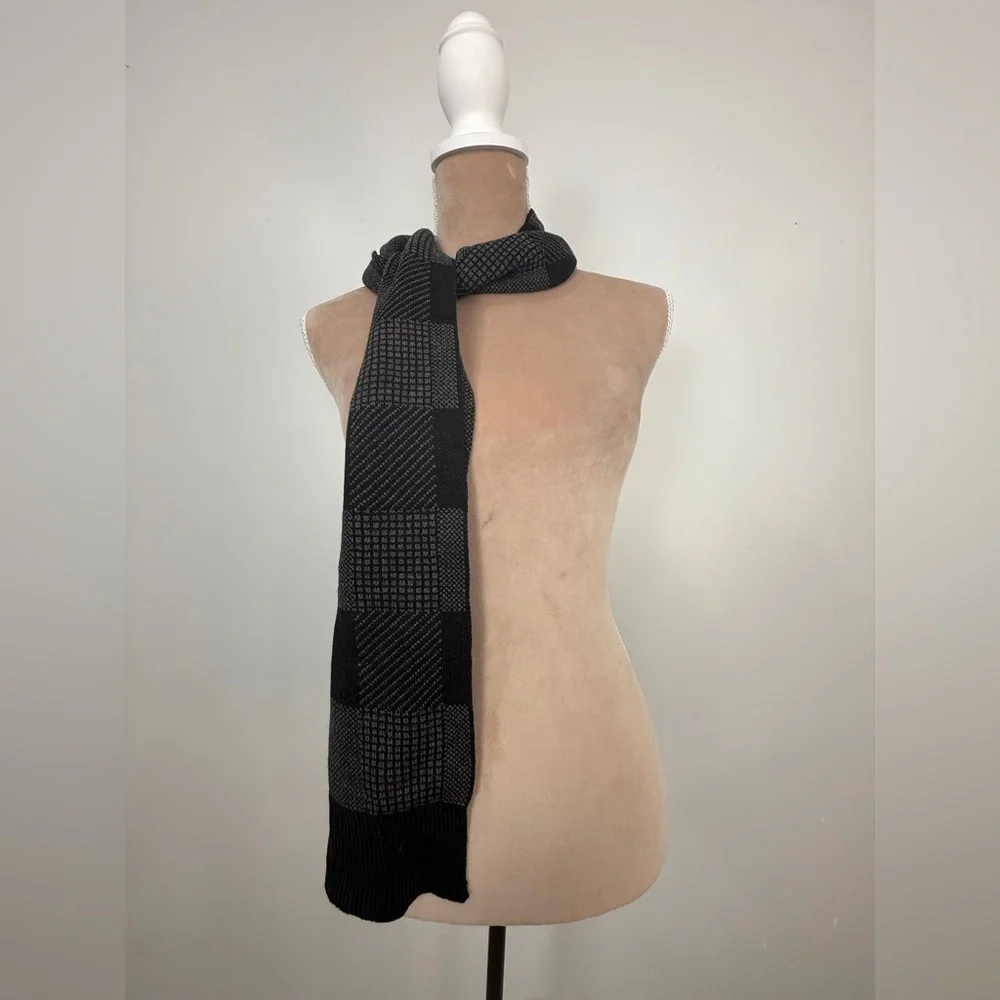 Van Heusen Black and Gray Checkered Scarf